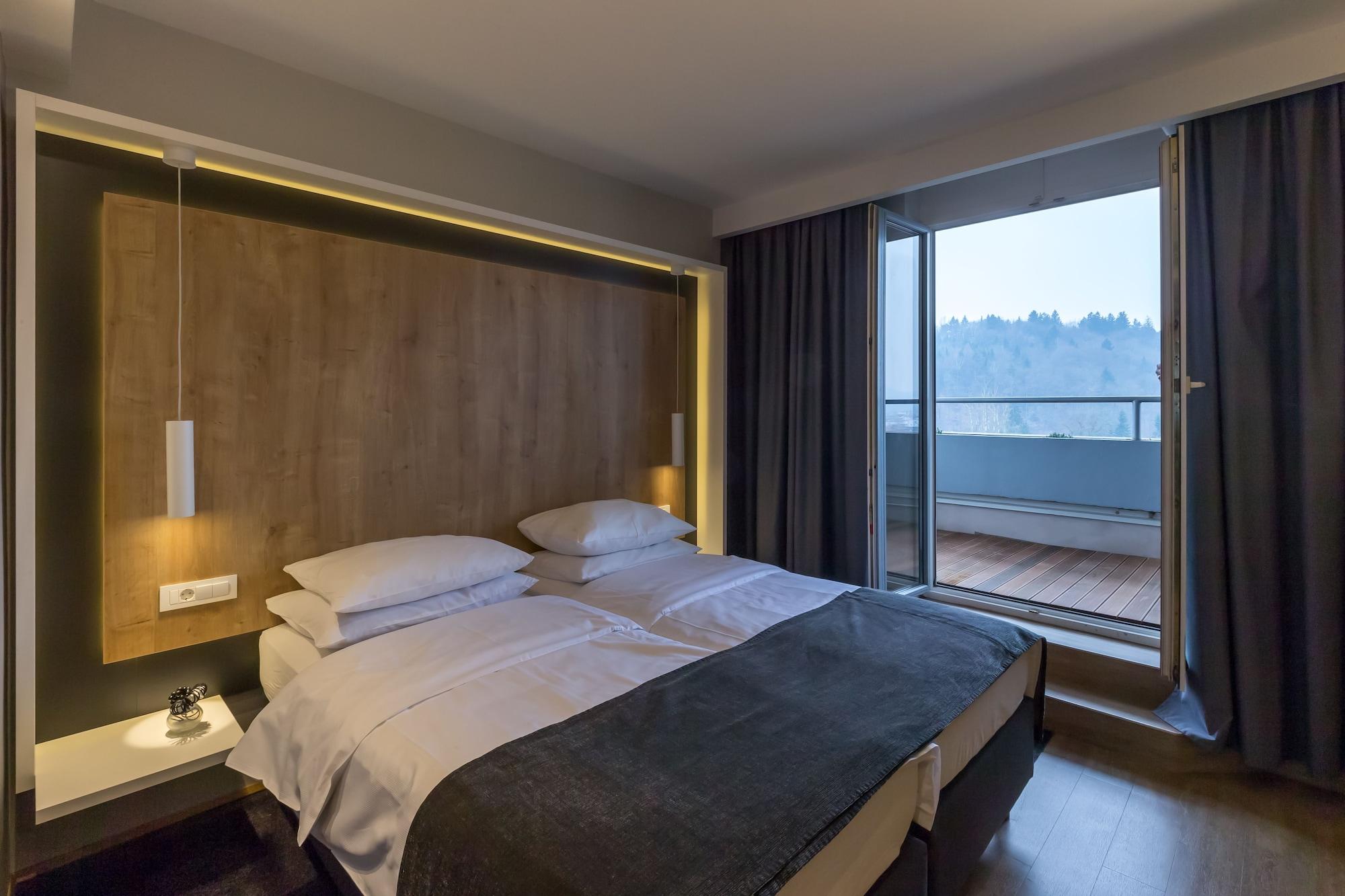 M Hotel Lubiana Esterno foto