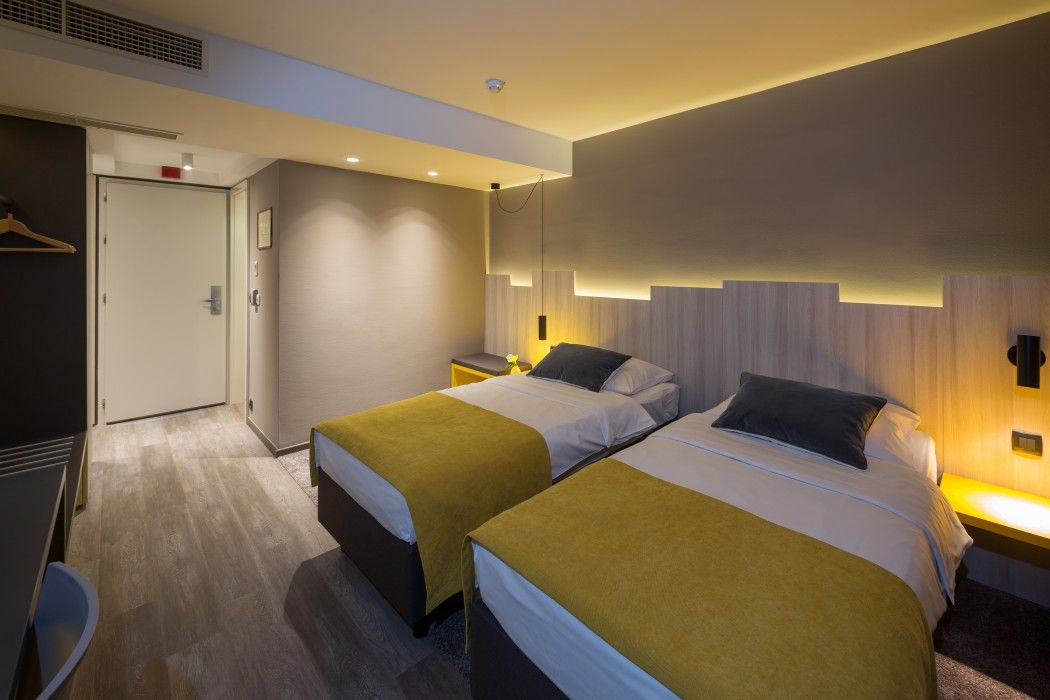 M Hotel Lubiana Esterno foto